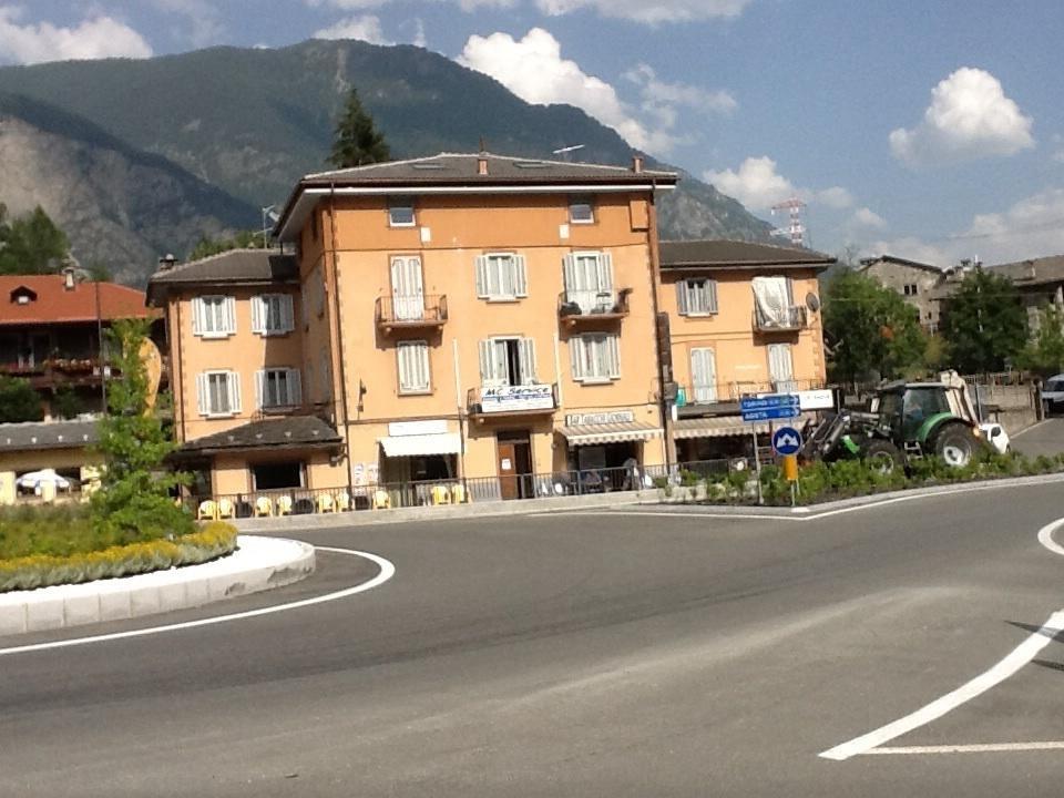 Mansarda Monte Bianco Apartamento La Salle Quarto foto
